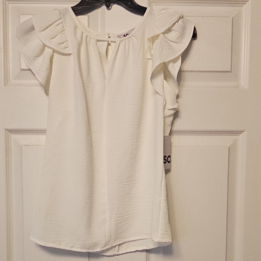 SO Elegant Cream Ruffle Sleeve Blouse